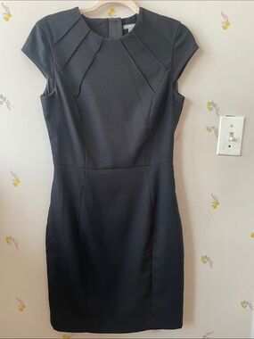 H&M Black Cap-Sleeve Pleated Yoke Midi Dress